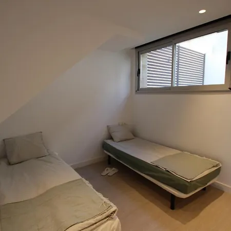 4 Bed Residential Palm Beach C5 * פואנגירולה